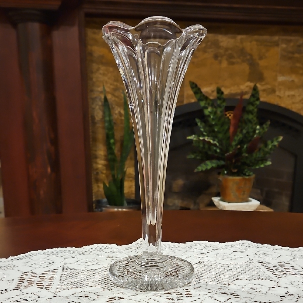 Antique Heisey Glass Colonial Medium Flat Panel Trumpet Vase - UV Glow Manganese